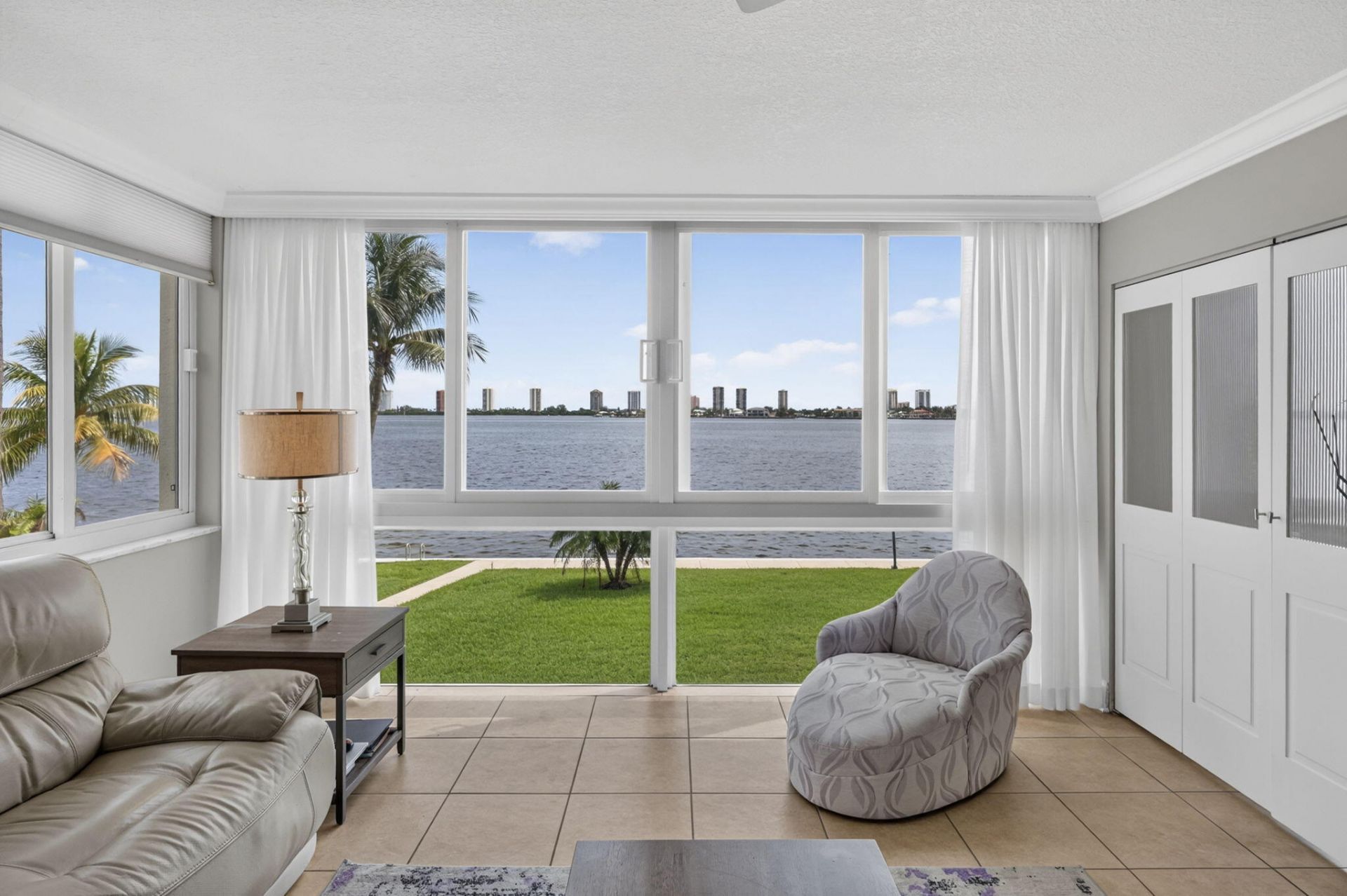 301 Lake Shore Drive, Unit 201, Lake Park, FL 33403 Photo