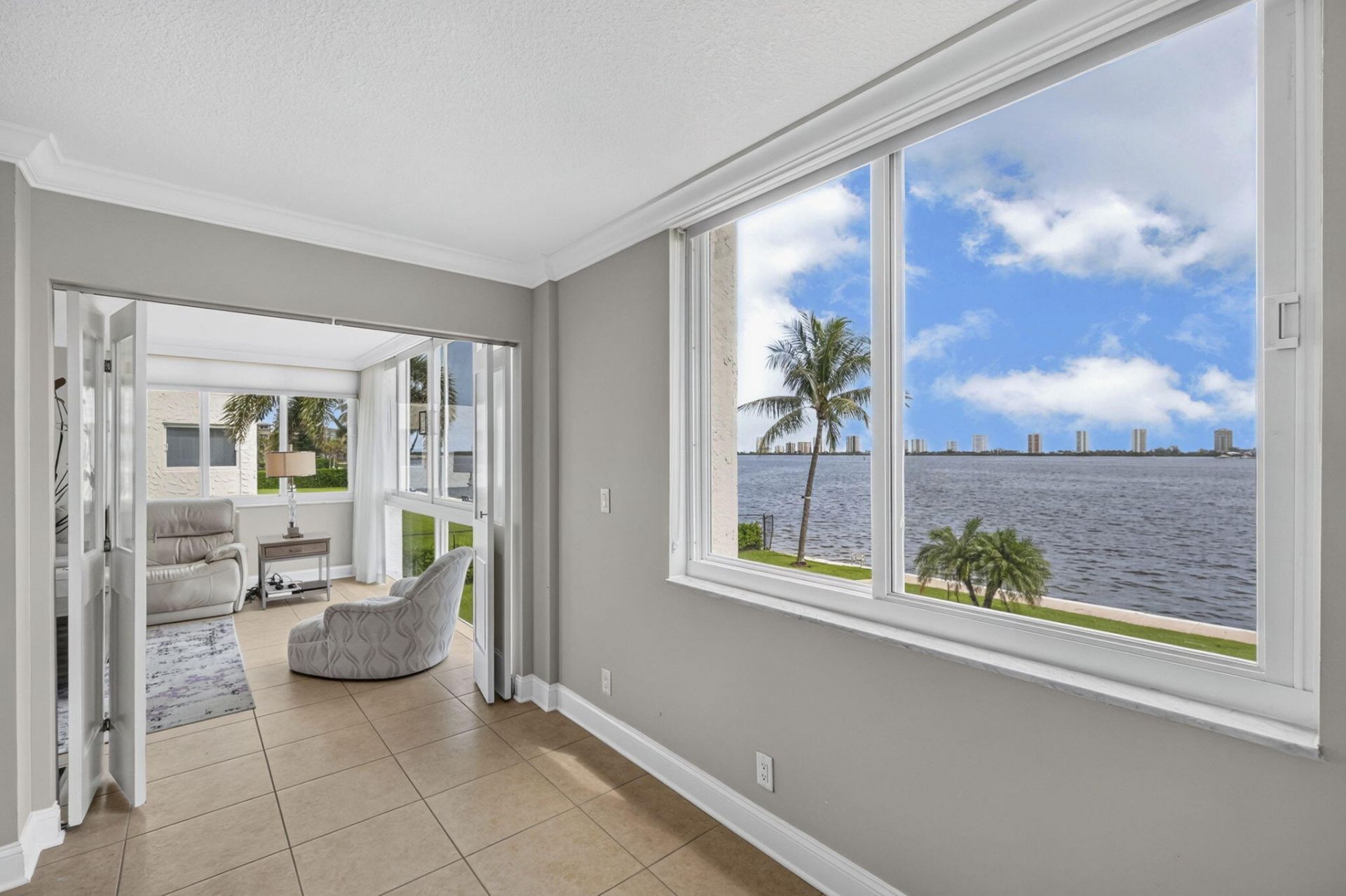 301 Lake Shore Drive, Unit 201, Lake Park, FL 33403 Photo