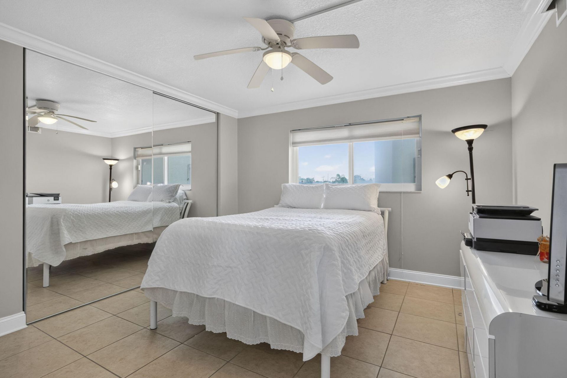 301 Lake Shore Drive, Unit 201, Lake Park, FL 33403 Photo