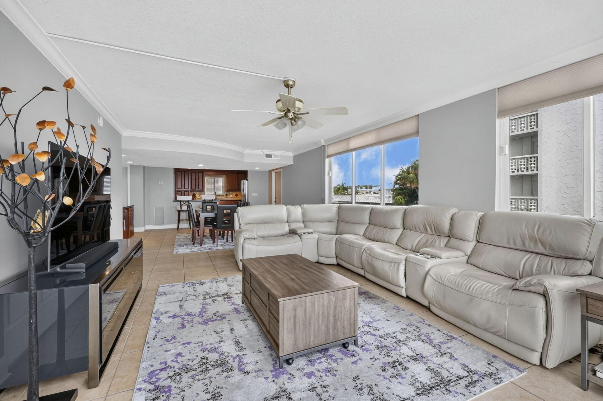 301 Lake Shore Drive, Unit 201, Lake Park, FL 33403 Photo