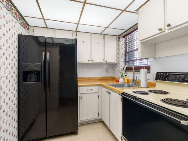 2525 W GOLF Boulevard, Unit 119, Pompano Beach, FL 33064