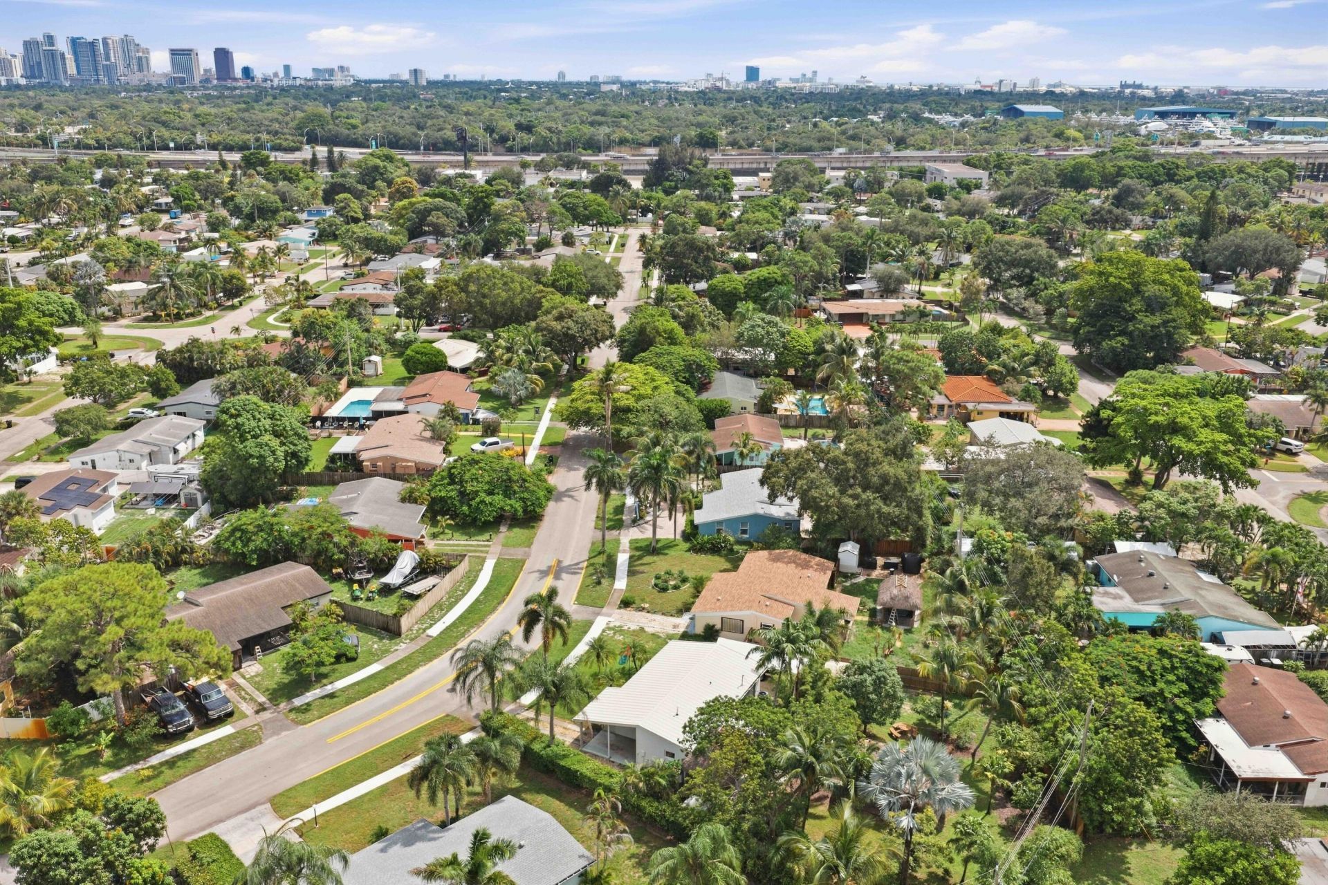 2460 SW 15th Street, Fort Lauderdale, FL 33312 Photo