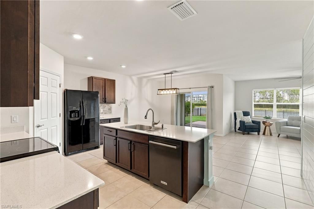 2717 Foralesca Ct, Cape Coral, FL 33909 Photo