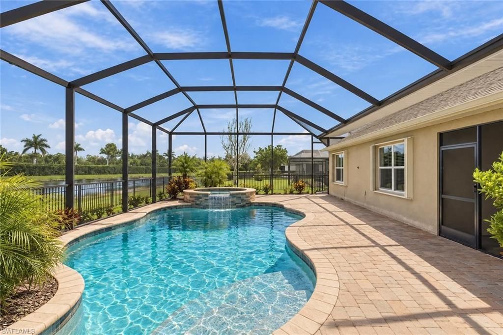 2717 Foralesca Ct, Cape Coral, FL 33909 Photo