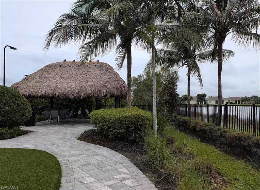 2717 Foralesca Ct, Cape Coral, FL 33909 Photo