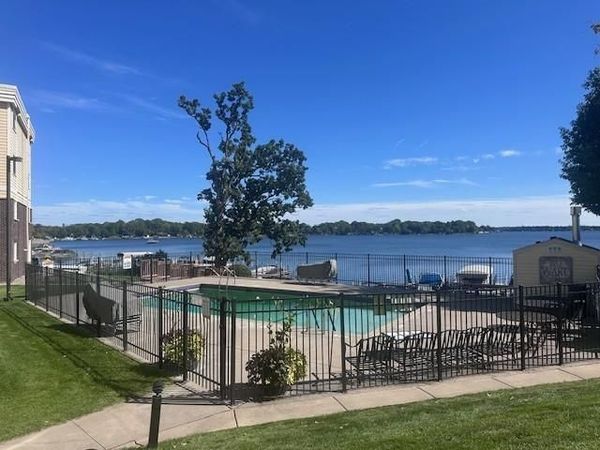 2400 Interlachen Road, Unit 119, Spring Park, MN 55384