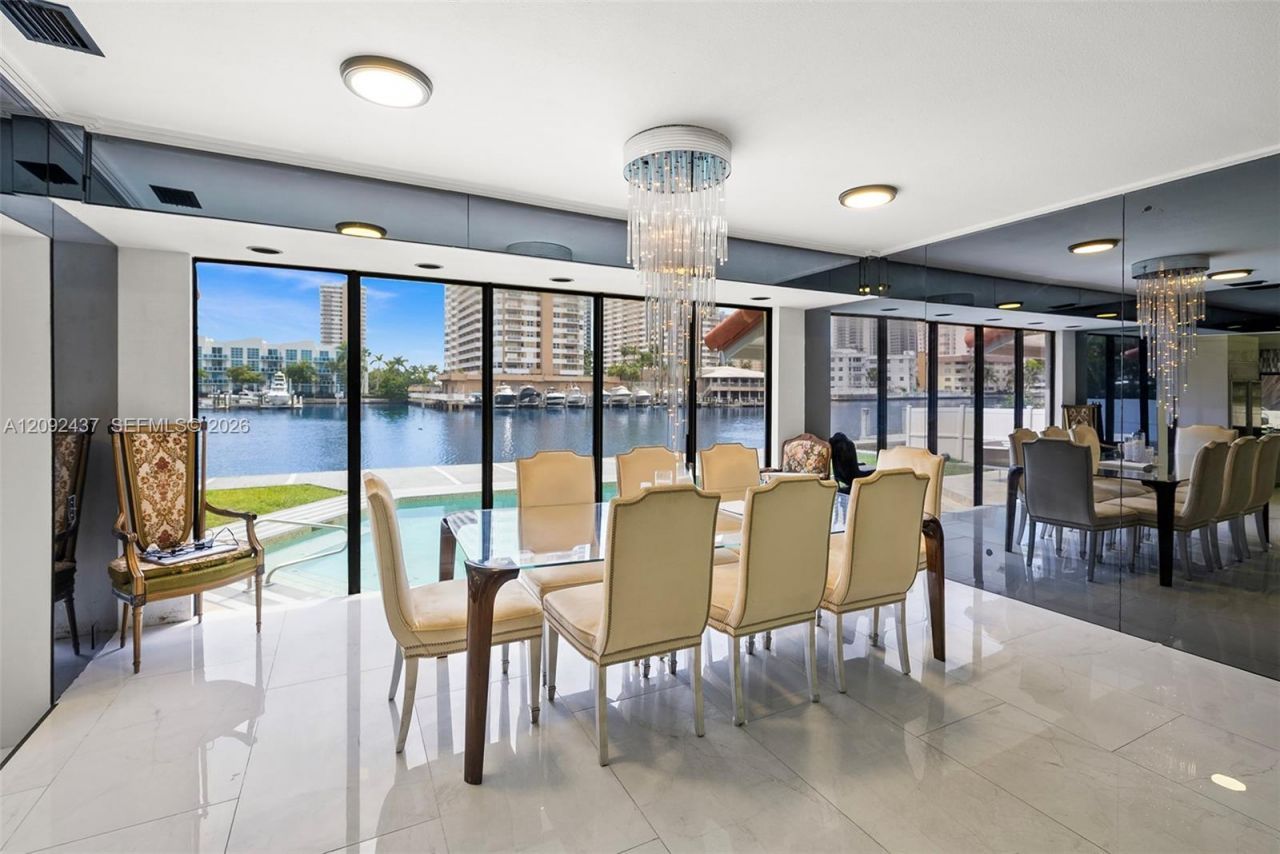 507 Palm Dr, Hallandale Beach, FL 33009 Photo