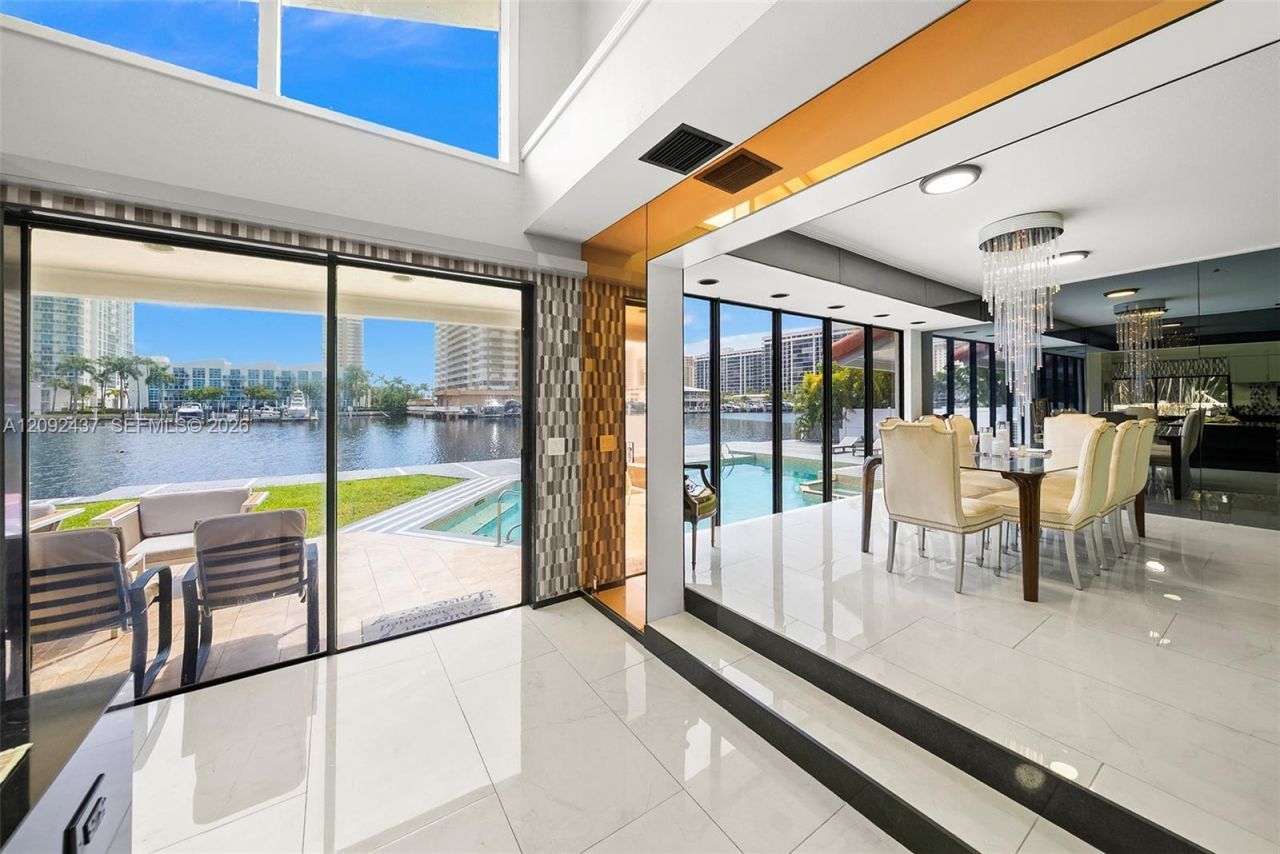 507 Palm Dr, Hallandale Beach, FL 33009 Photo