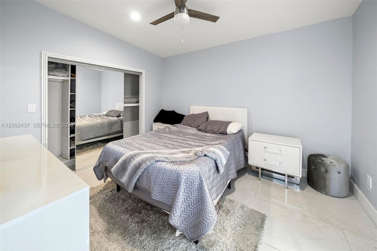507 Palm Dr, Hallandale Beach, FL 33009 Photo