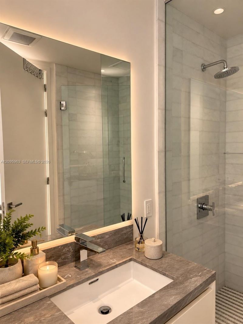 700 NE 26th Ter , Unit 4101, Miami, FL 33137 Photo