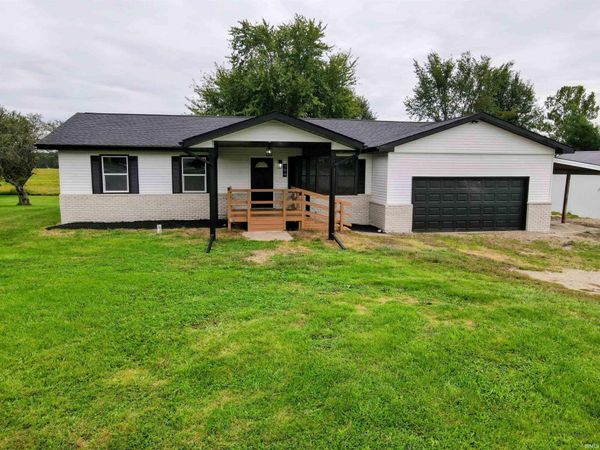 194 Michigan Road, Lakeville, IN 46536