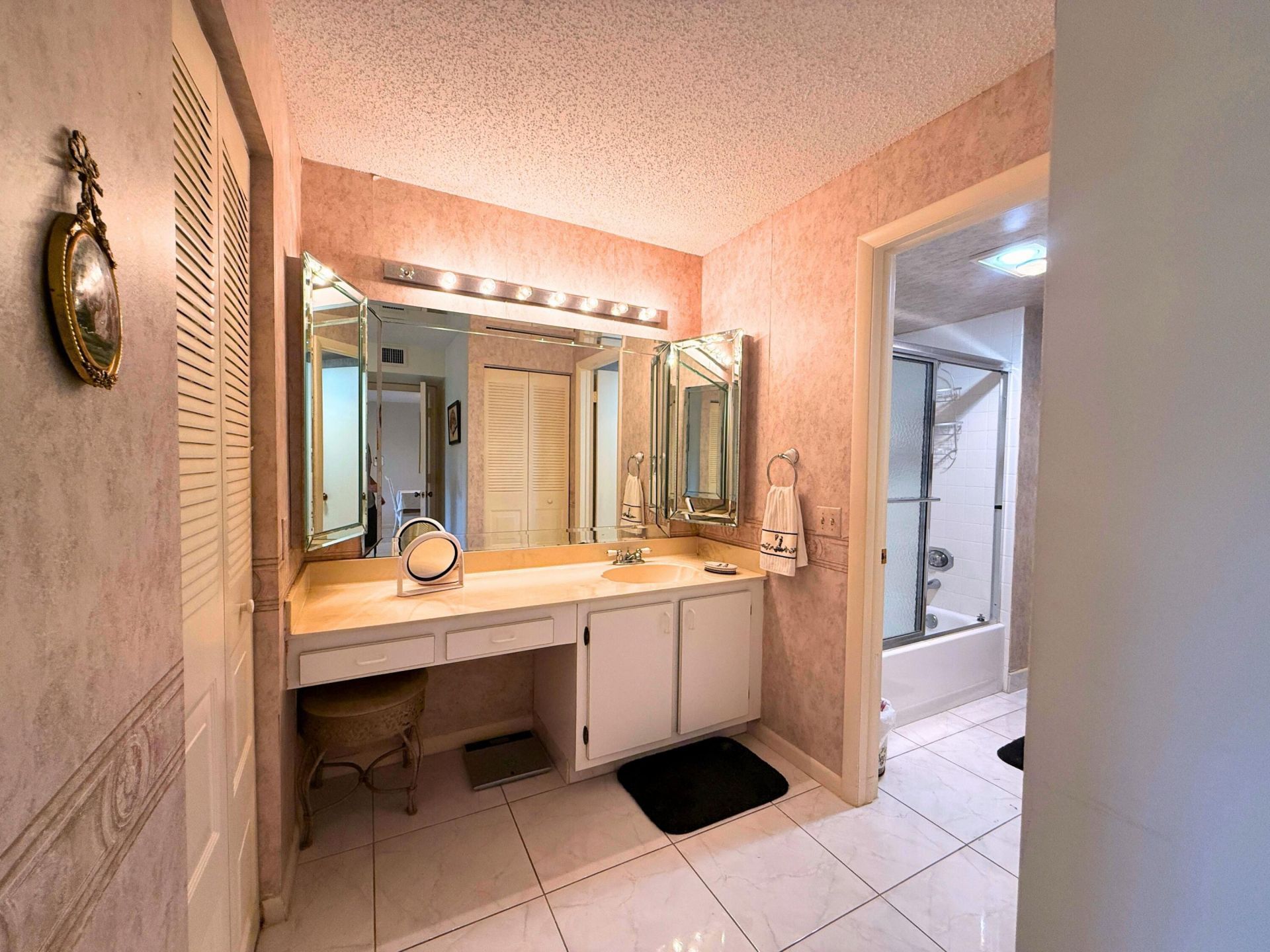8410 Casa Del Lago, Unit E, Boca Raton, FL 33433 Photo