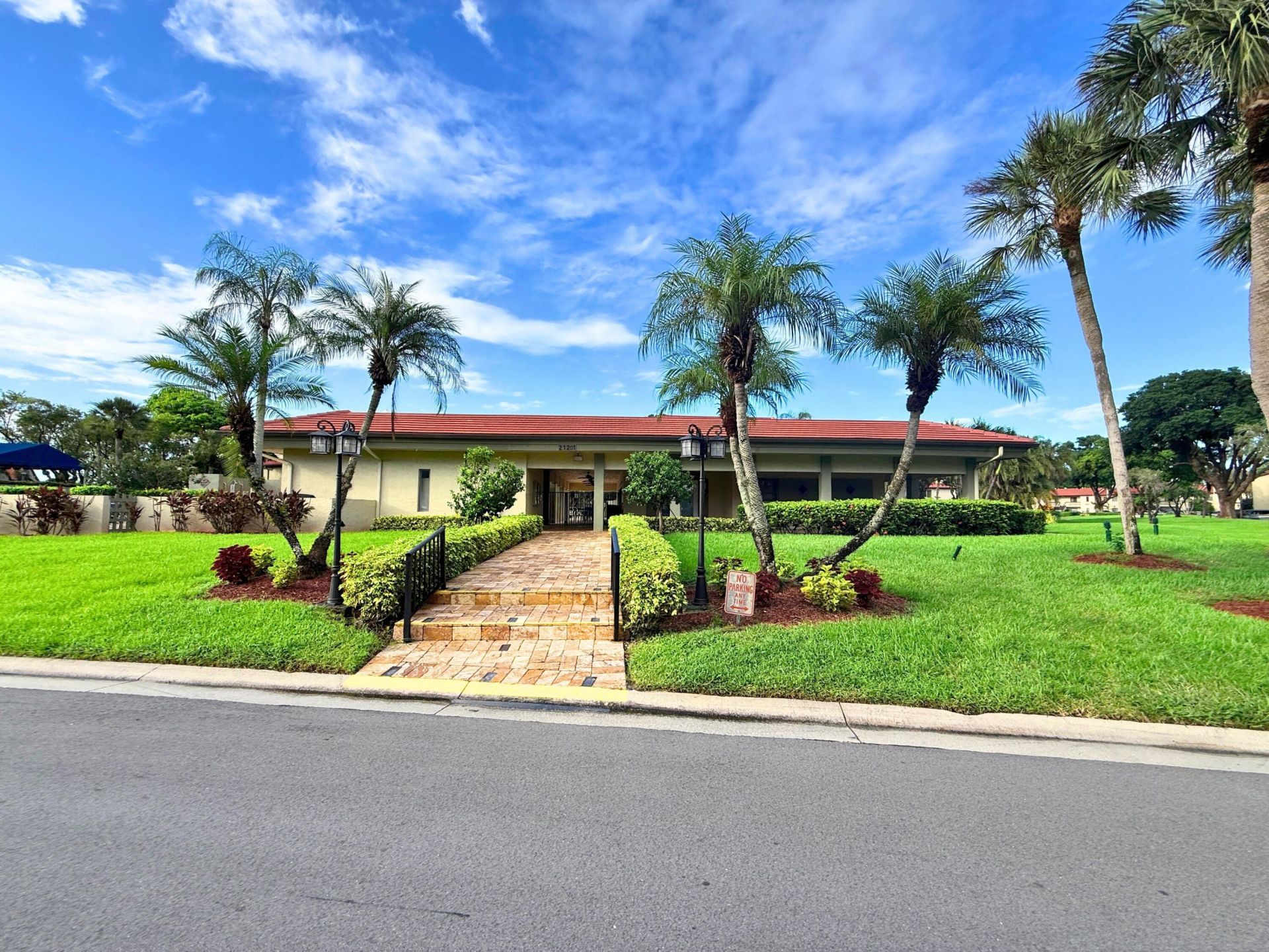 8410 Casa Del Lago, Unit E, Boca Raton, FL 33433 Photo