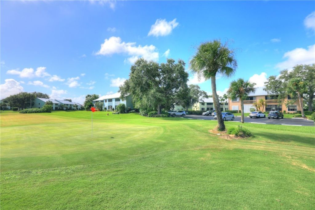 5685 Marina Drive, Unit 4, Sebastian, FL 32958 Photo