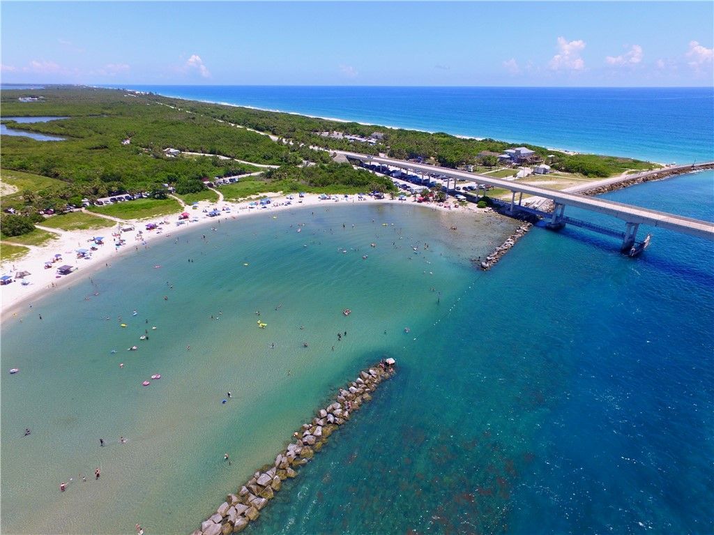 5685 Marina Drive, Unit 4, Sebastian, FL 32958 Photo