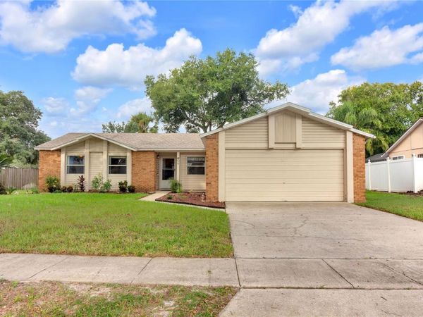 611 SHERWOOD OAKS CIRCLE , OCOEE, FL 34761