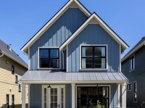 2166 Church Rd , Sooke, BC V9Z 0W7