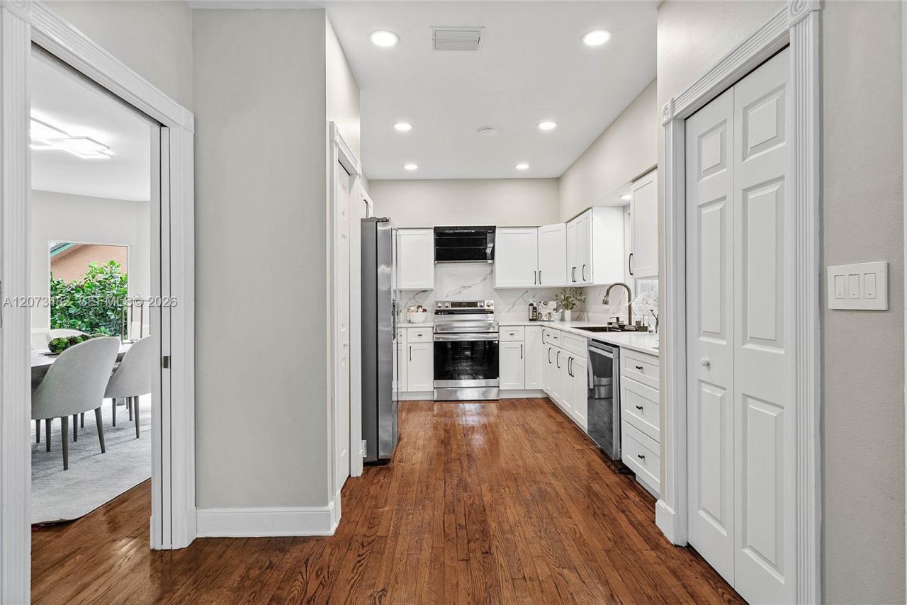 1645 The 12th Fairway, Wellington, FL 33414 Photo