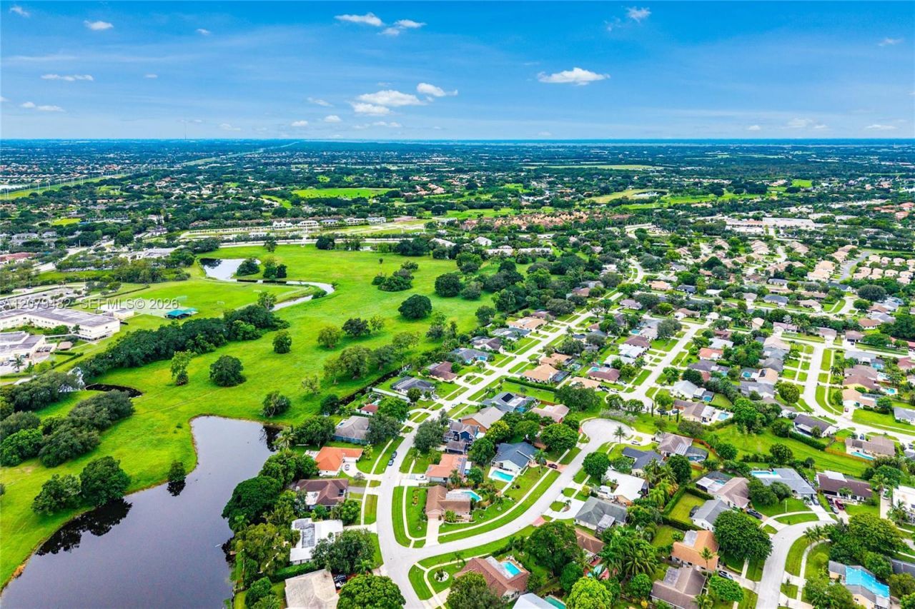 1645 The 12th Fairway, Wellington, FL 33414 Photo