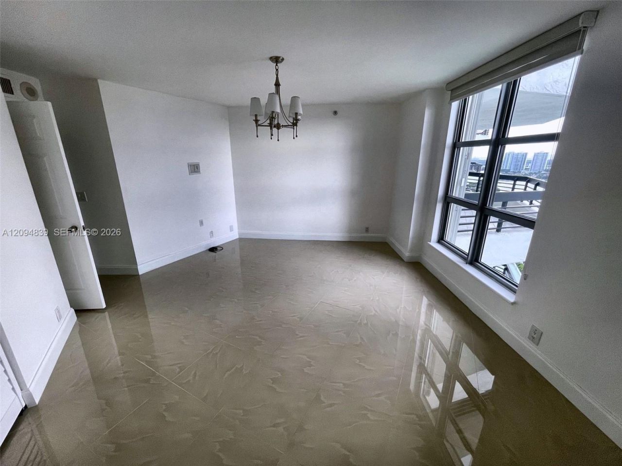 3500 Mystic Pointe Dr , Unit 3002, Aventura, FL 33180 Photo