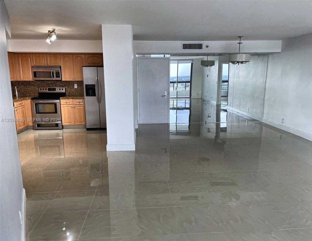 3500 Mystic Pointe Dr , Unit 3002, Aventura, FL 33180 Photo