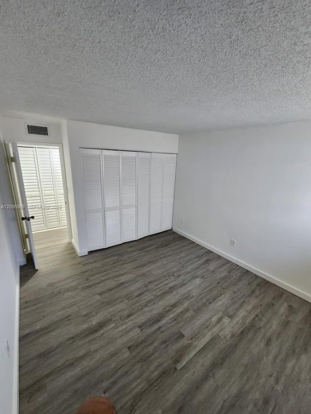 8889 N Fontainebleau Blvd , Unit 211, Miami, FL 33172 Photo