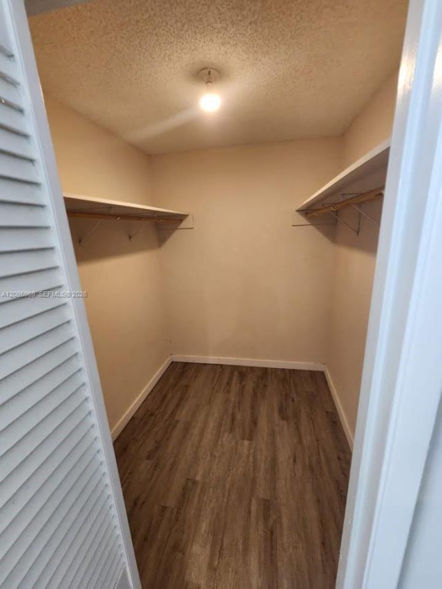 8889 N Fontainebleau Blvd , Unit 211, Miami, FL 33172 Photo