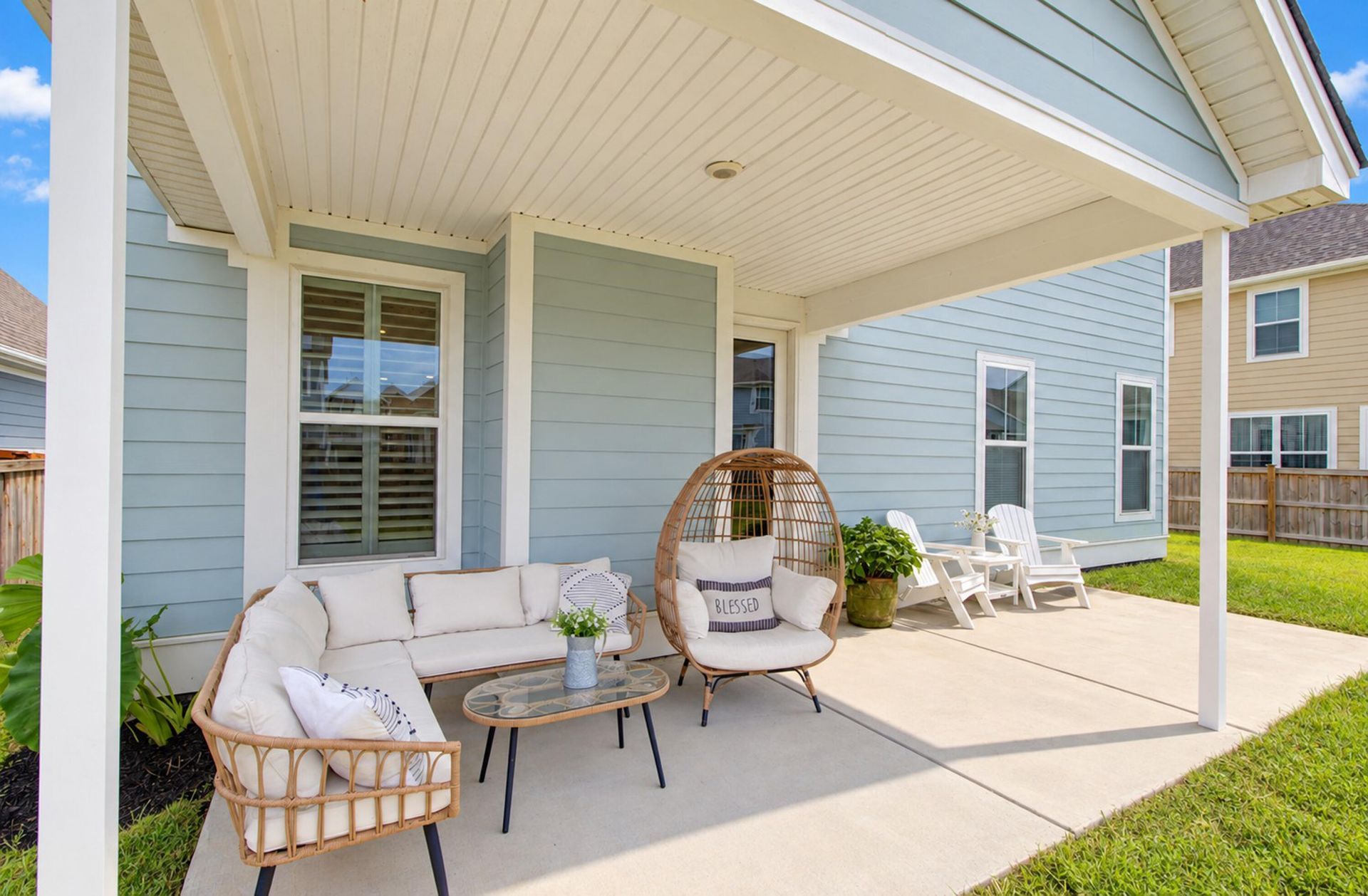 703 Black Pine Road Photo 11