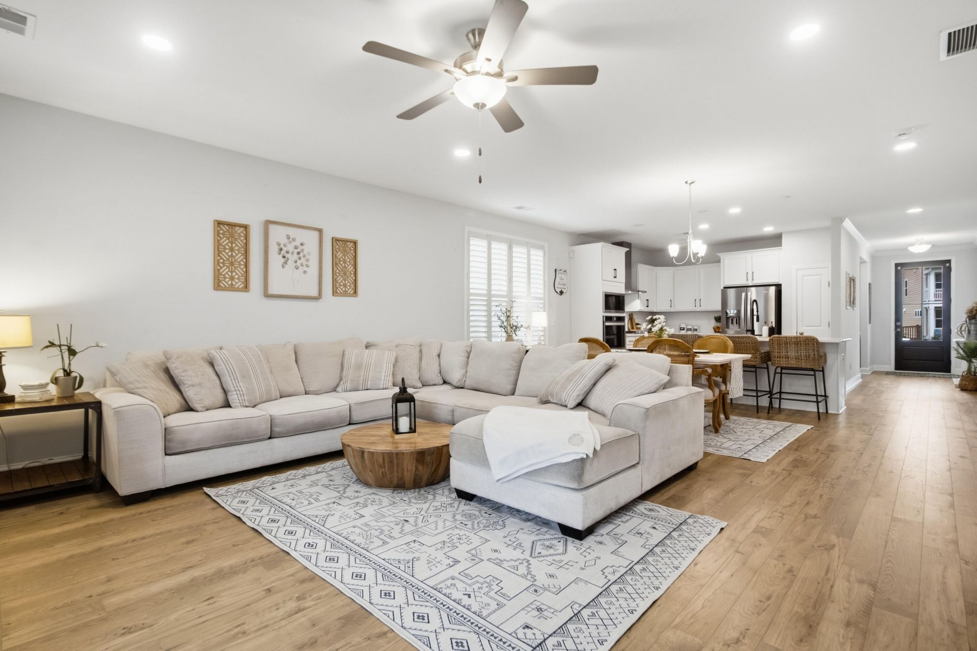 703 Black Pine Road Photo 37