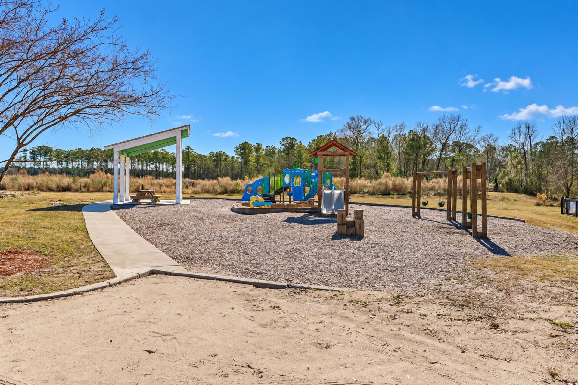 703 Black Pine Road Photo 63