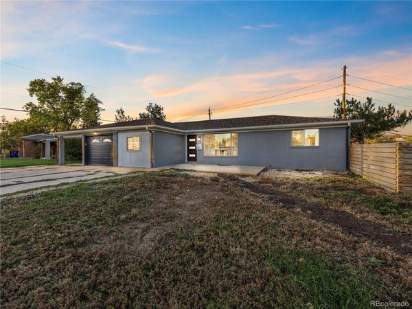 951 E 10th Avenue, Broomfield, CO 80020