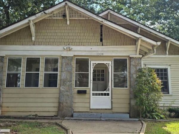 1334 Oak Street SW, Atlanta, GA 30310
