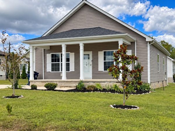125 Foutch Ct, Smithville, TN 37166
