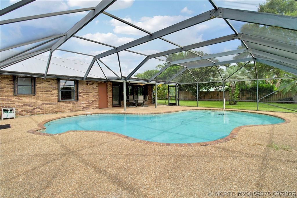 8303 SE Cumberland Circle, Hobe Sound, FL 33455 Photo