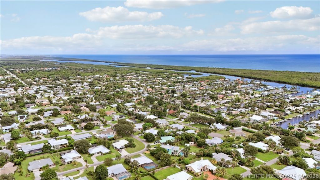 8303 SE Cumberland Circle, Hobe Sound, FL 33455 Photo