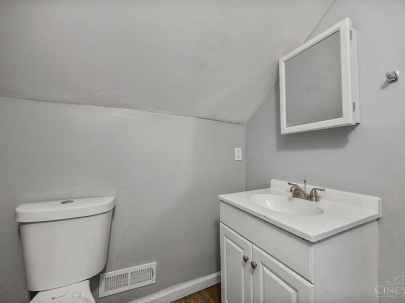 839 Ridgeway Avenue, Cincinnati, OH 45229 Photo 16