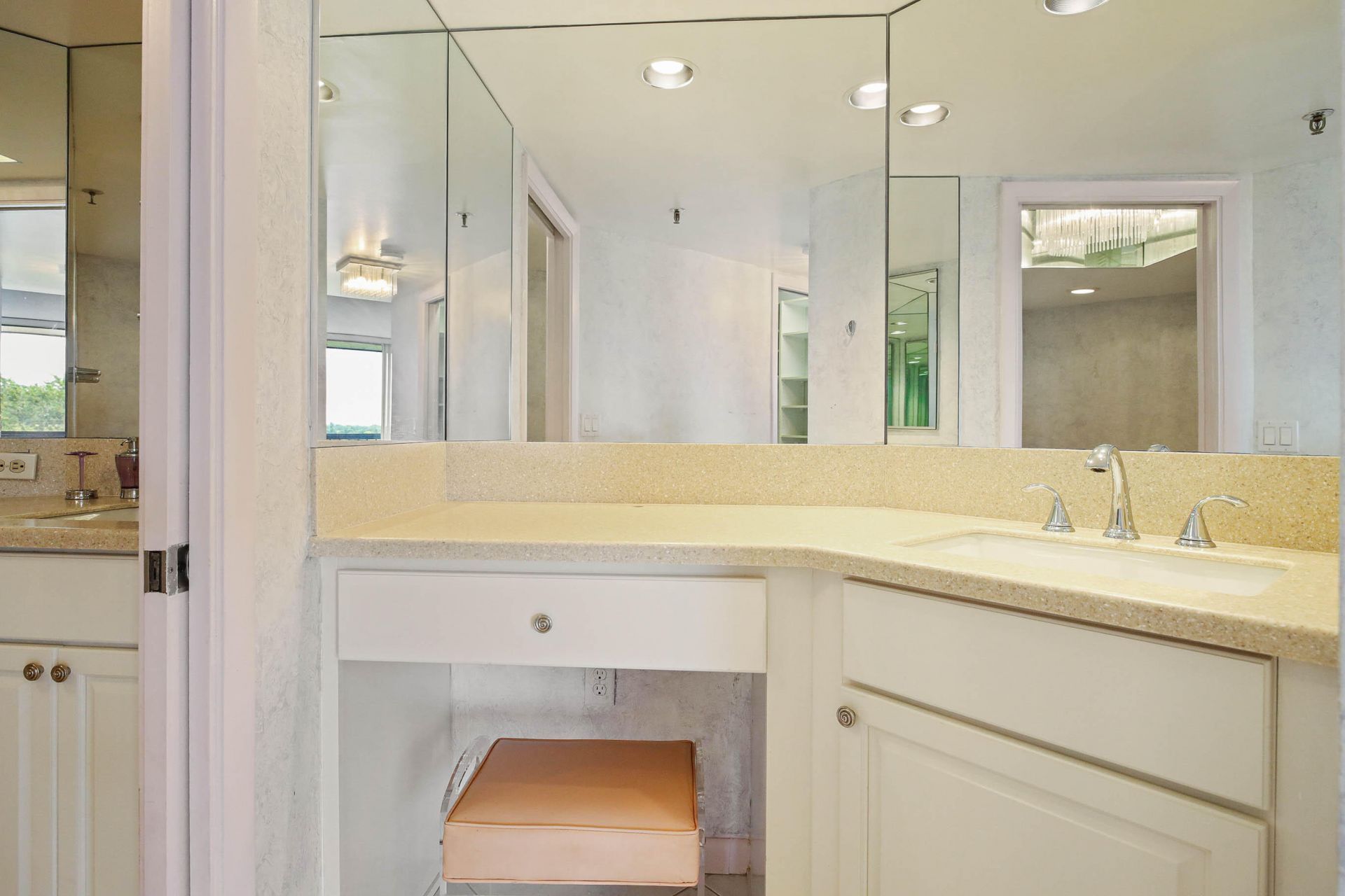 5301 Fountains Drive S, Unit 501, Lake Worth, FL 33467 Photo