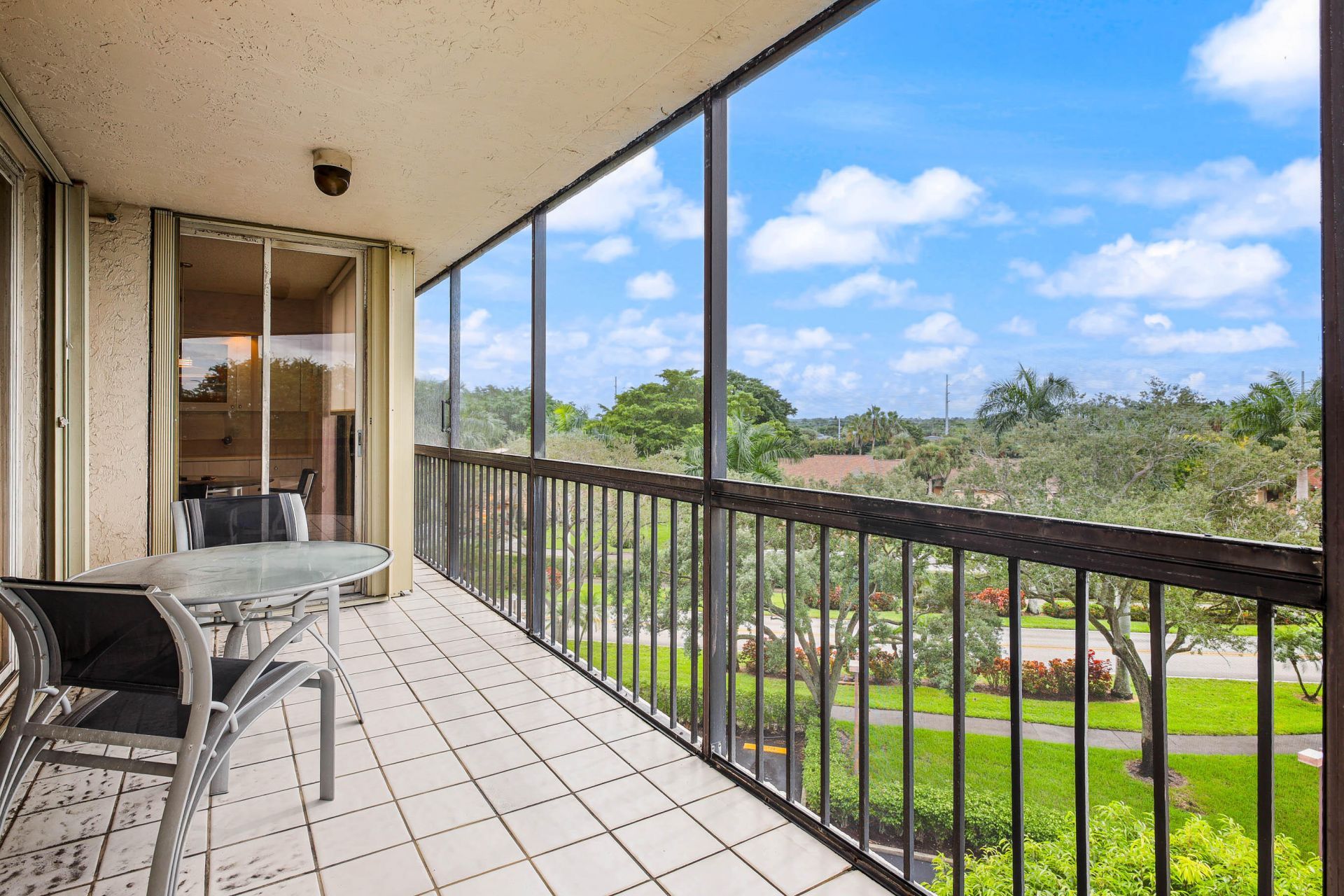 5301 Fountains Drive S, Unit 501, Lake Worth, FL 33467 Photo