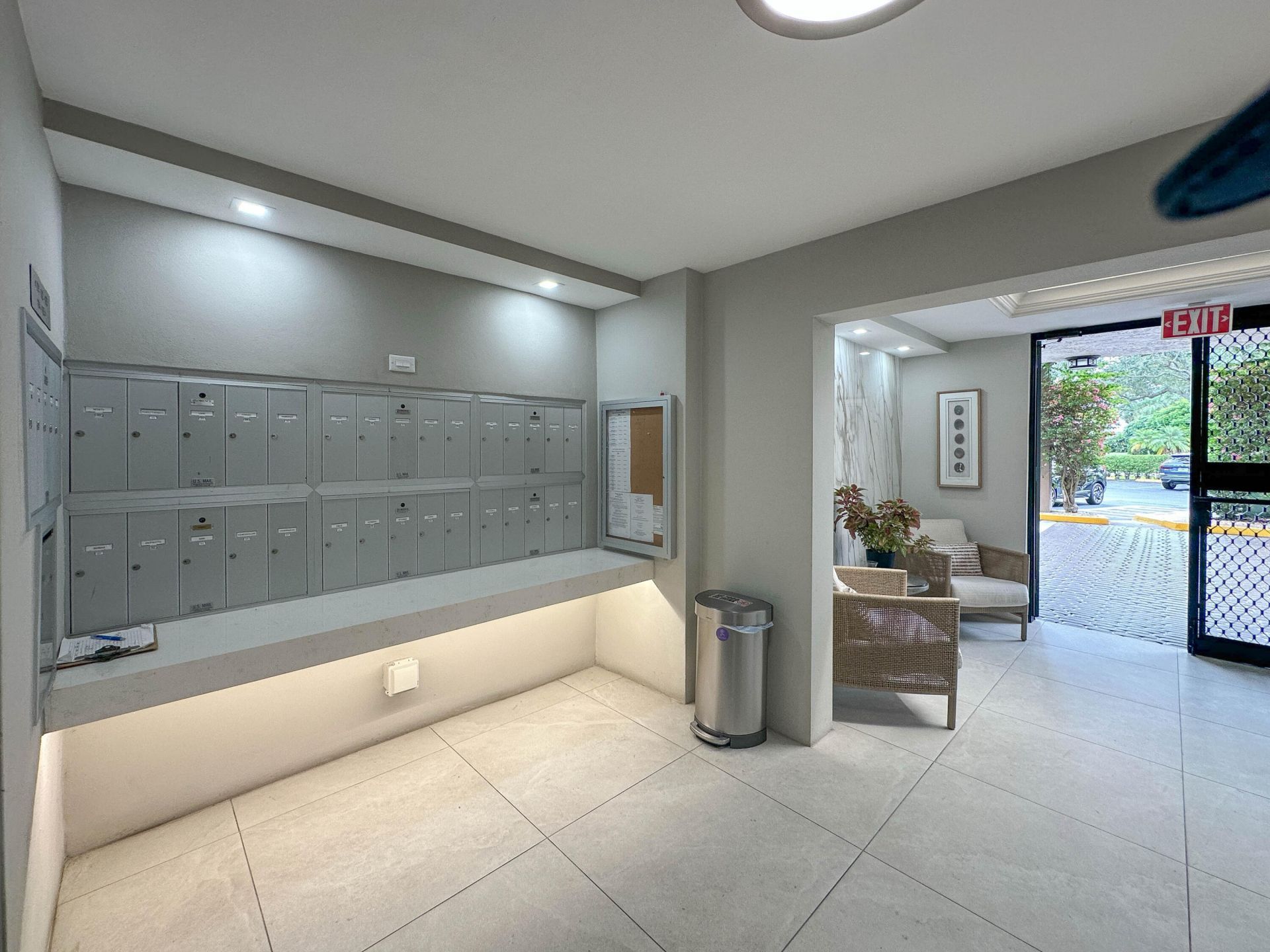 5301 Fountains Drive S, Unit 501, Lake Worth, FL 33467 Photo