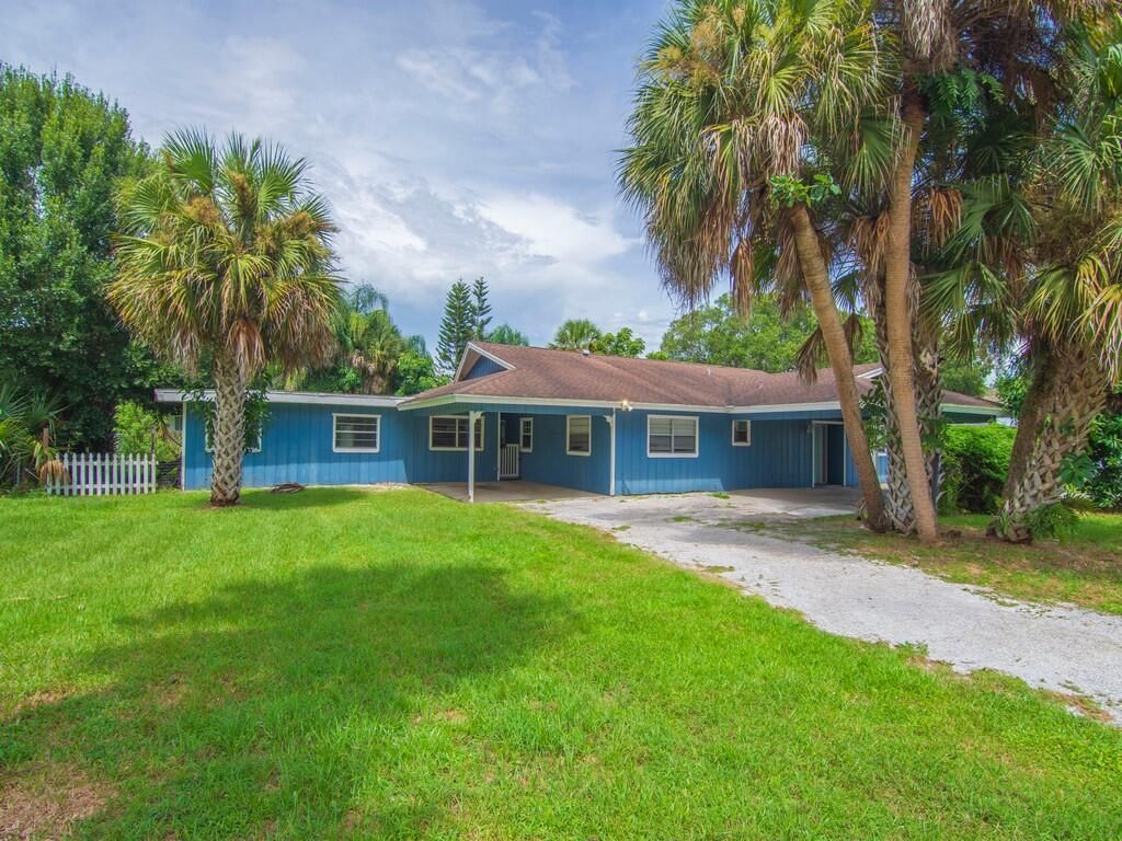 8206 Lakeland Boulevard, Fort Pierce, FL 34951 Photo