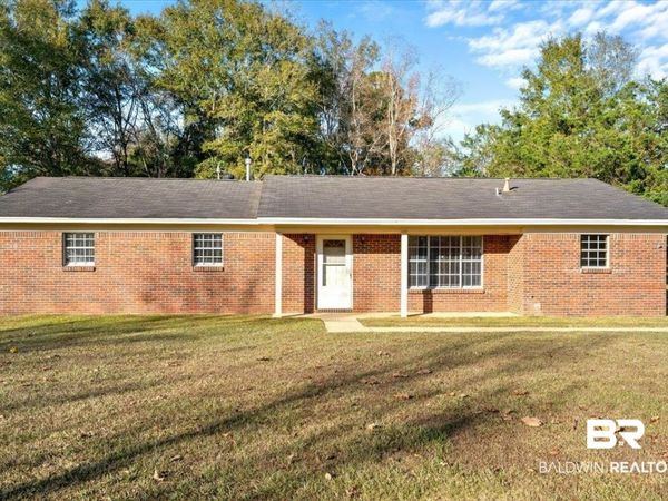 101 Stover Drive, Bay Minette, AL 36507