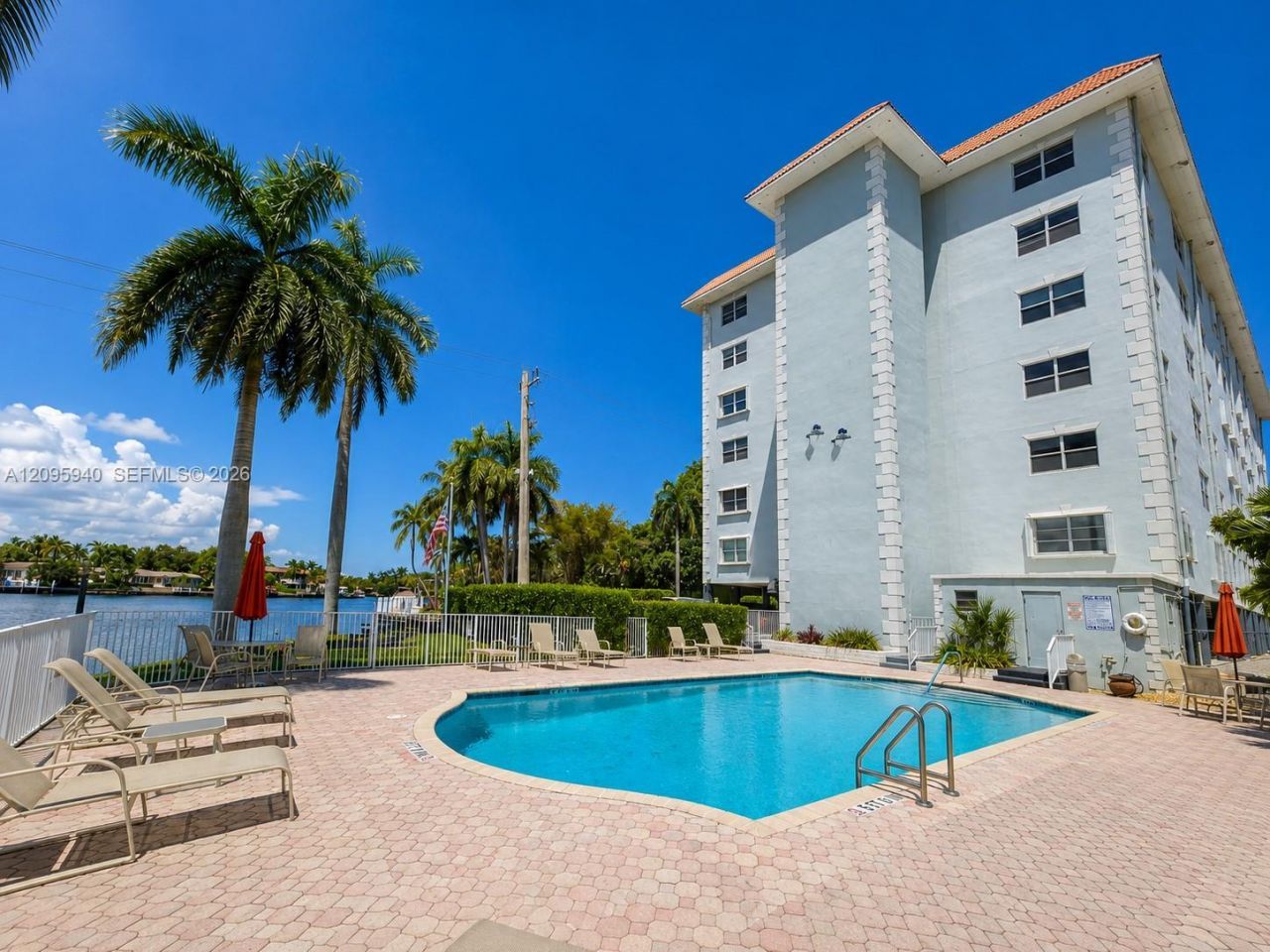1881 Middle River Dr , Unit 604, Fort Lauderdale, FL 33305 Photo