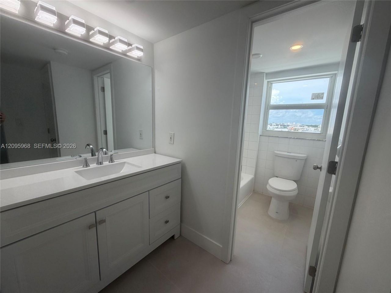 245 18th St , Unit 805, Miami Beach, FL 33139 Photo