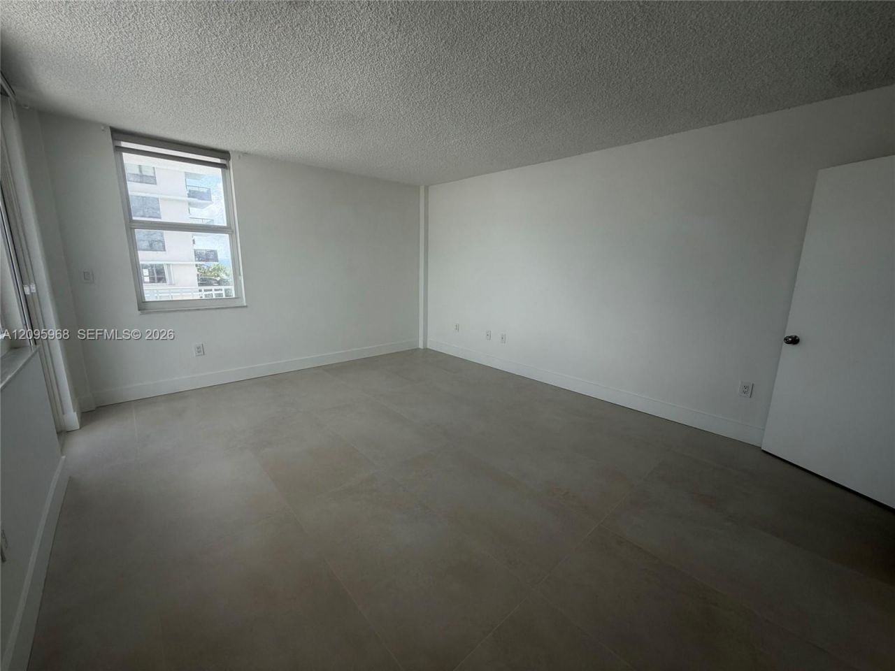 245 18th St , Unit 805, Miami Beach, FL 33139 Photo