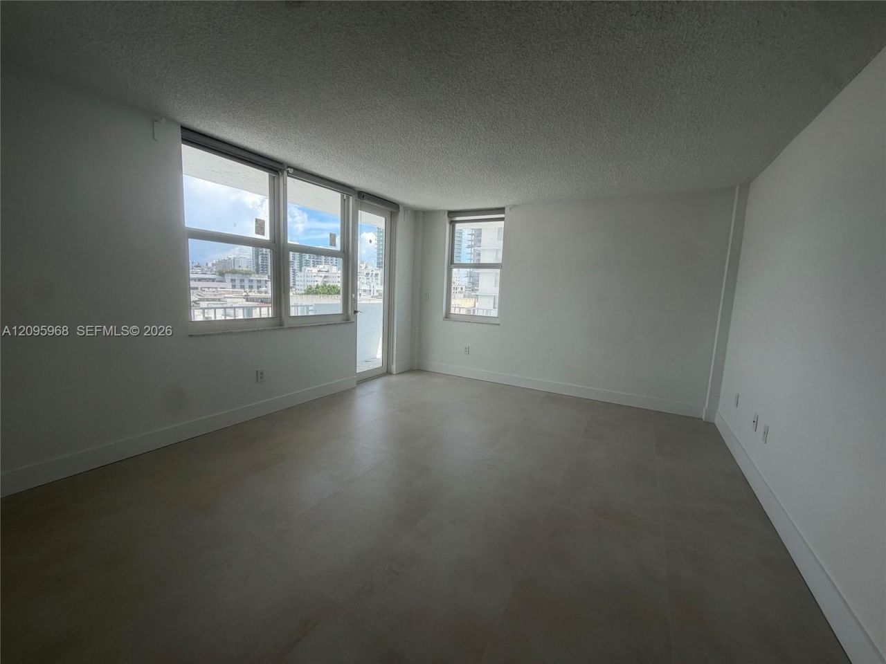 245 18th St , Unit 805, Miami Beach, FL 33139 Photo