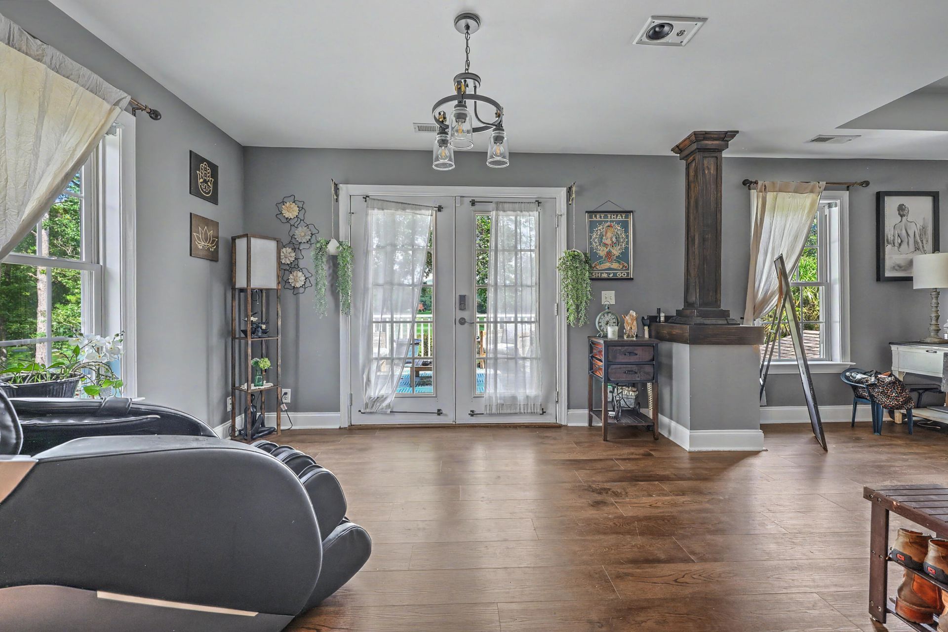 102 Welchman Avenue Photo 47