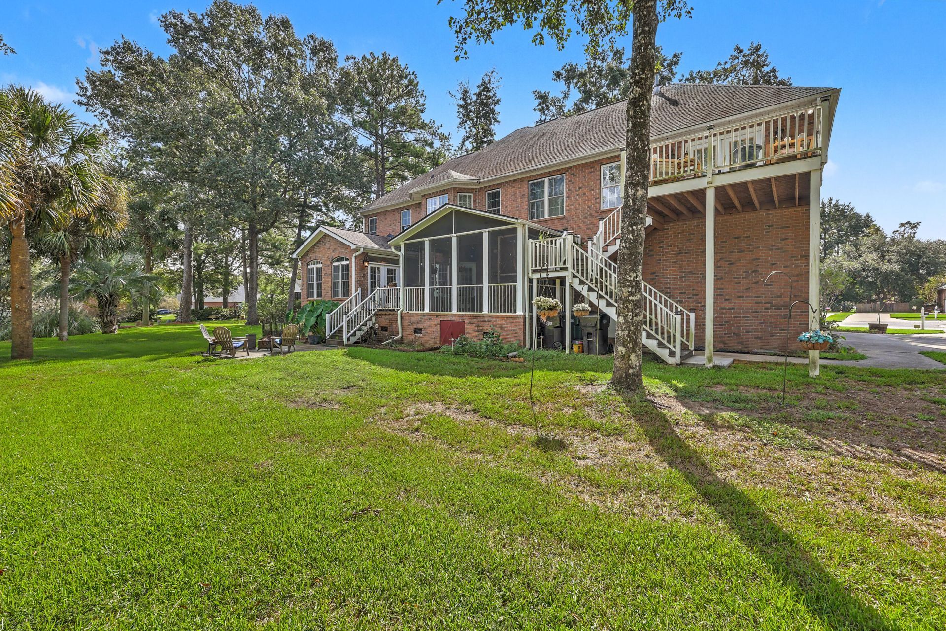 102 Welchman Avenue Photo 57