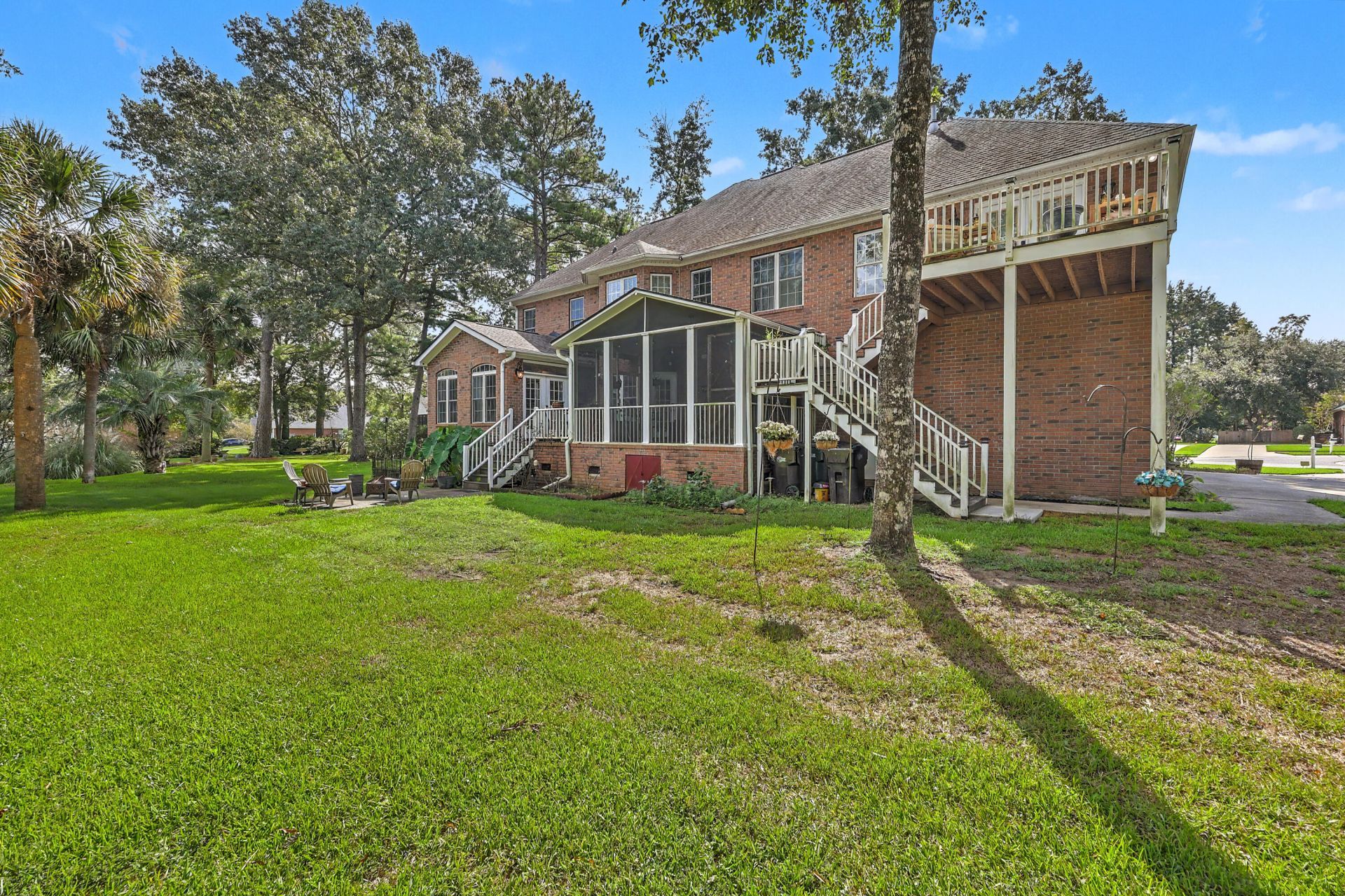 102 Welchman Avenue Photo 58