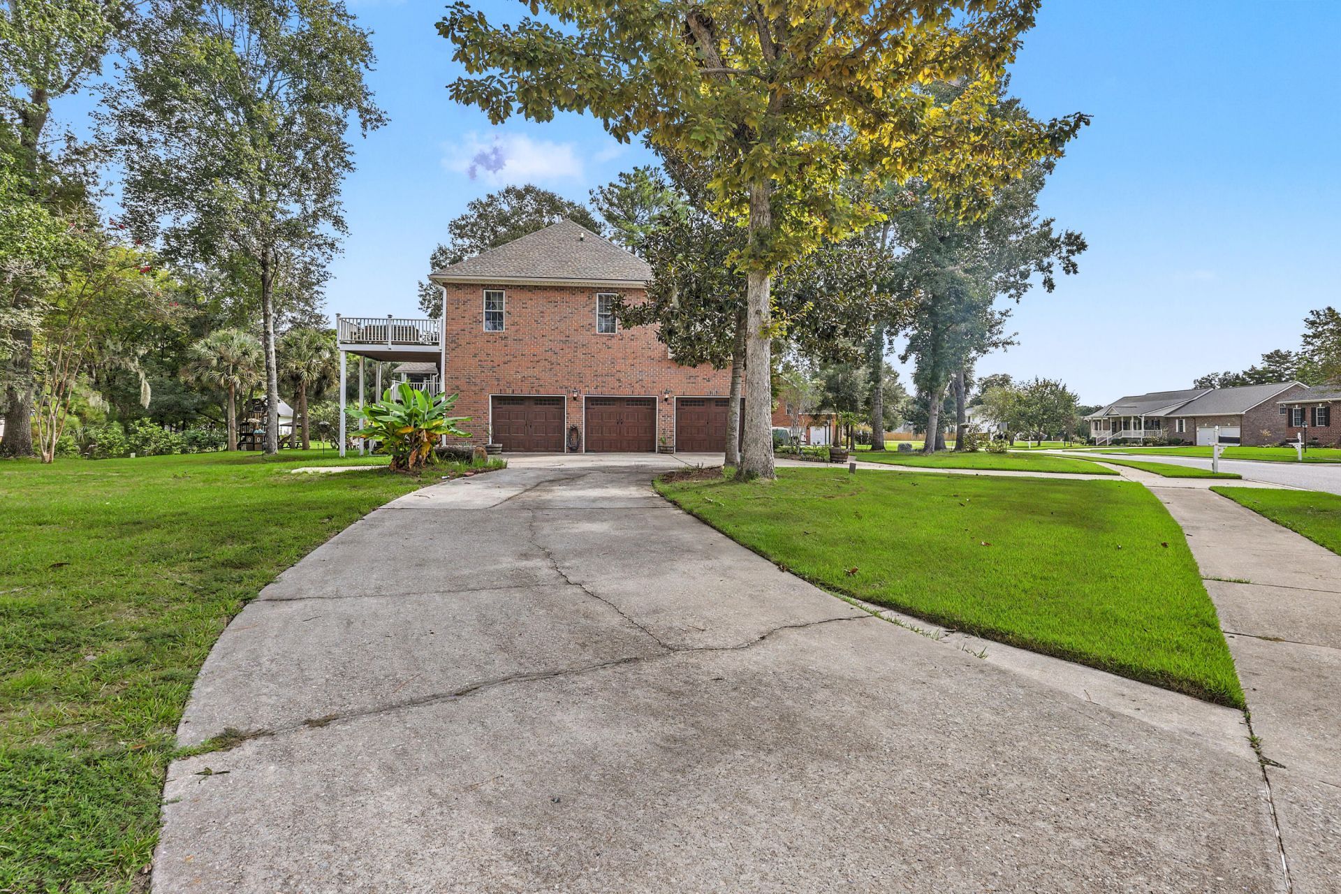 102 Welchman Avenue Photo 68