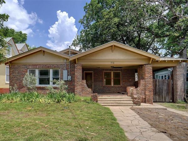 916 W Hickory Street, Denton, TX 76201